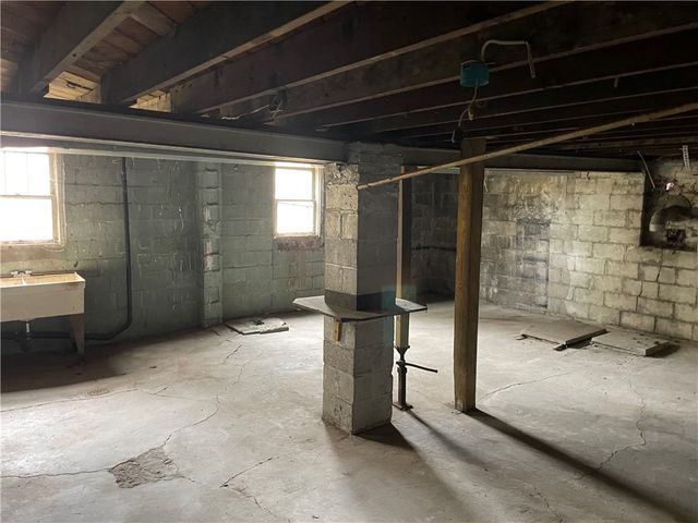 2851 Mount Troy Rd, Reserve, PA 15212