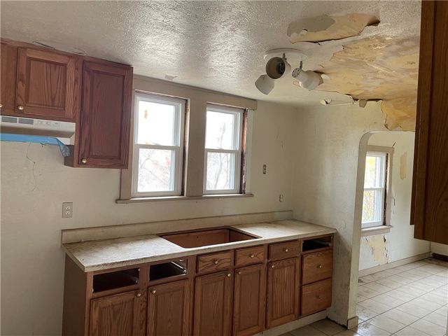 2851 Mount Troy Rd, Reserve, PA 15212