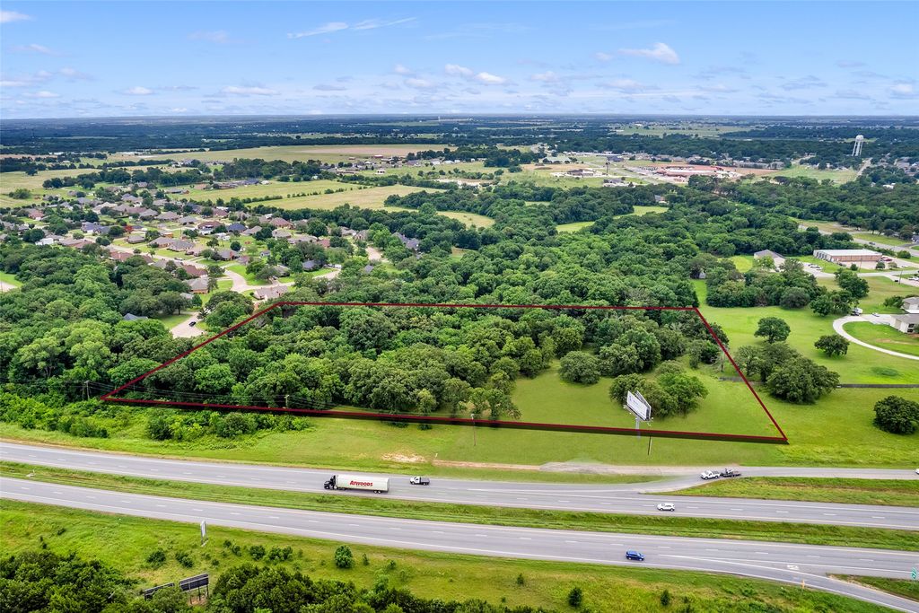 0000 US Hwy 82, Whitesboro, TX 76273