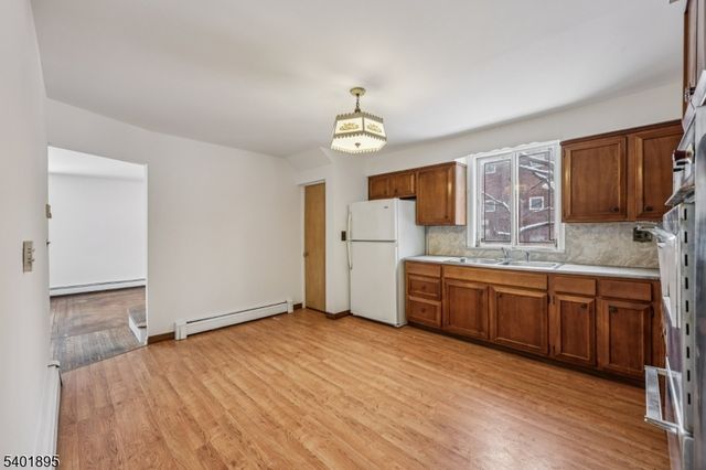 140 Van Nostrand Ave, Englewood City, NJ 07631