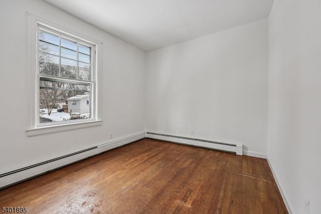 140 Van Nostrand Ave, Englewood City, NJ 07631