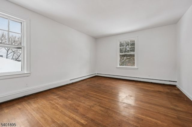 140 Van Nostrand Ave, Englewood City, NJ 07631