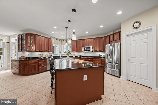 1 WAGON SHED LN, Middletown, MD 21769