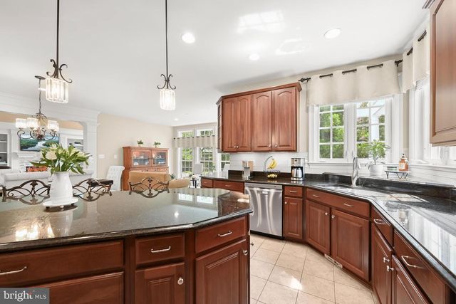 1 WAGON SHED LN, Middletown, MD 21769