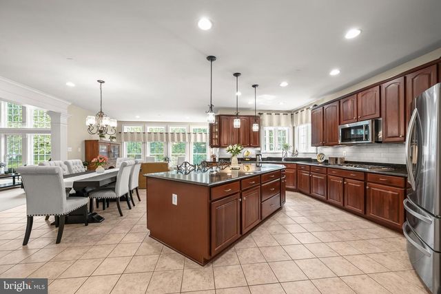 1 WAGON SHED LN, Middletown, MD 21769