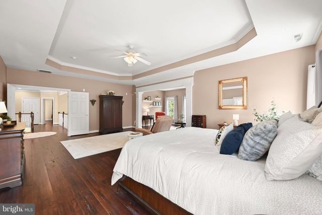 1 WAGON SHED LN, Middletown, MD 21769