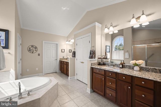 1 WAGON SHED LN, Middletown, MD 21769