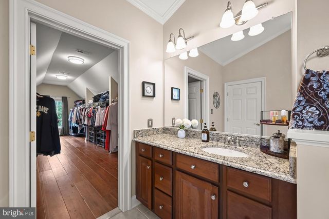 1 WAGON SHED LN, Middletown, MD 21769
