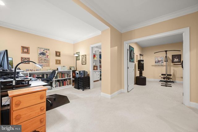 1 WAGON SHED LN, Middletown, MD 21769