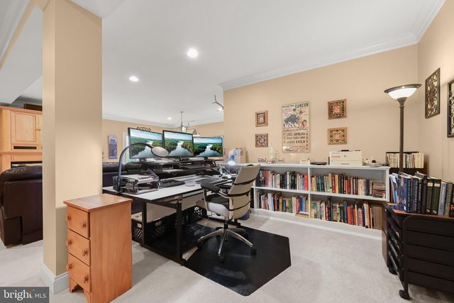 1 WAGON SHED LN, Middletown, MD 21769