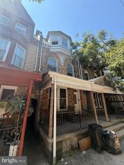 1388 PERKIOMEN AVE, Reading, PA 19602