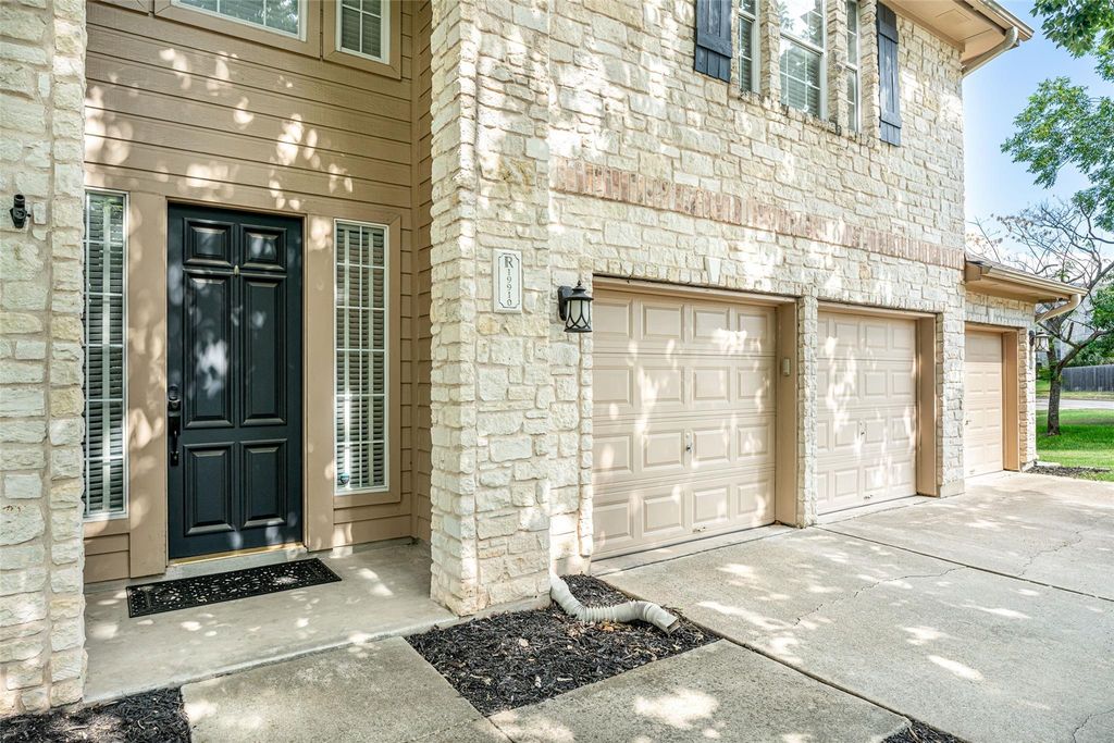 19910 Canterwood LN, Pflugerville, TX 78660