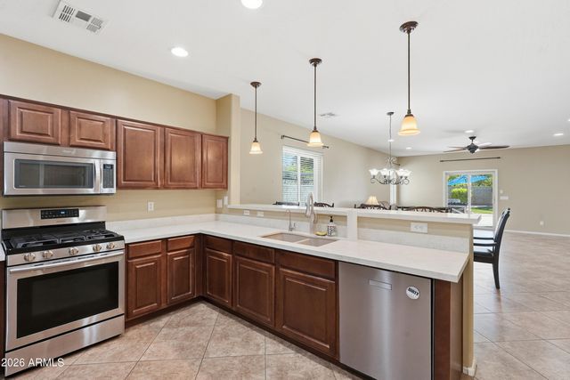 4869 S STONECREEK Boulevard, Gilbert, AZ 85298