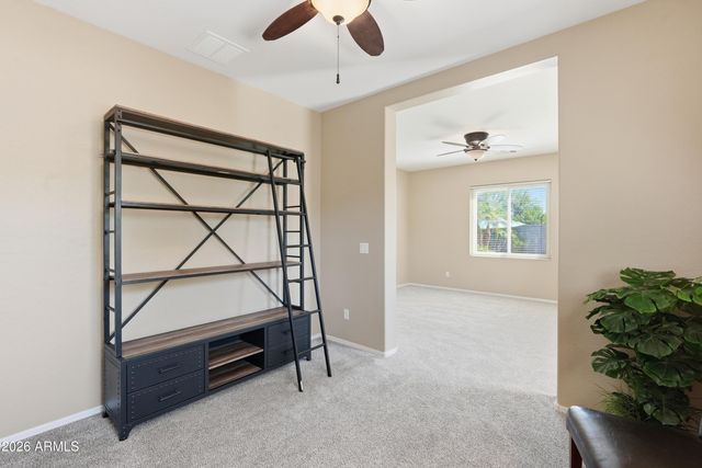 4869 S STONECREEK Boulevard, Gilbert, AZ 85298