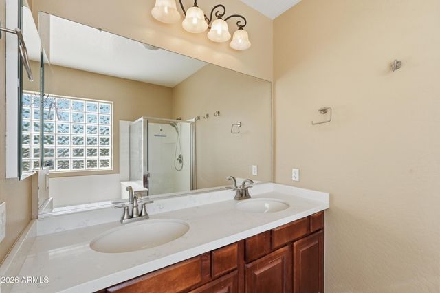 4869 S STONECREEK Boulevard, Gilbert, AZ 85298