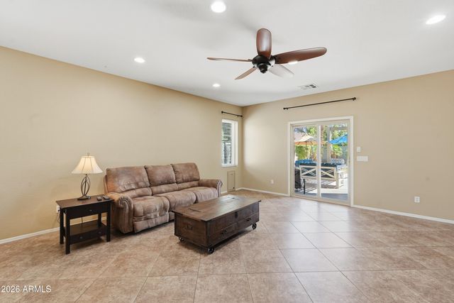 4869 S STONECREEK Boulevard, Gilbert, AZ 85298