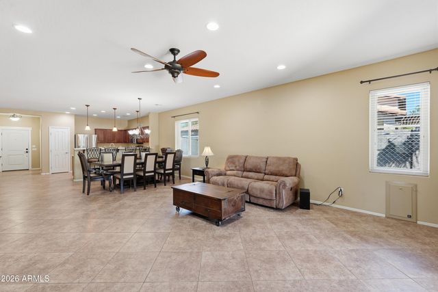 4869 S STONECREEK Boulevard, Gilbert, AZ 85298