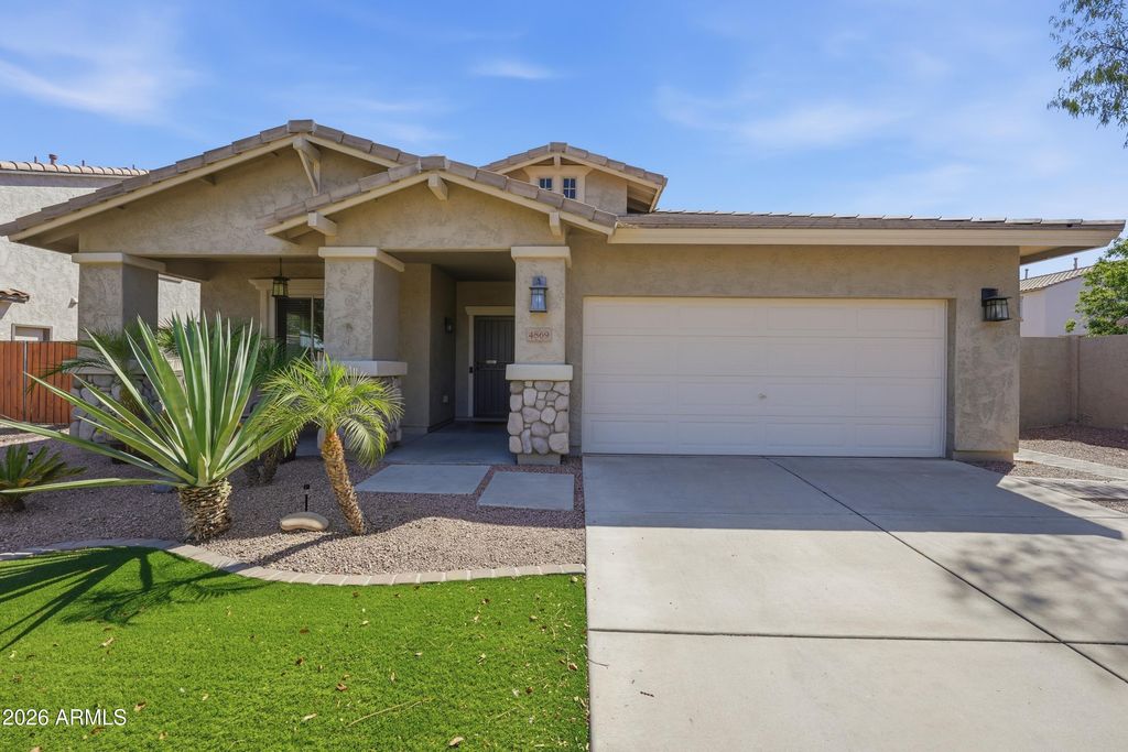 4869 S STONECREEK Boulevard, Gilbert, AZ 85298