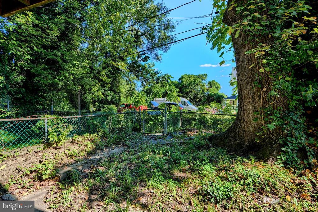4707 WRENWOOD AVENUE, Baltimore, MD 21212