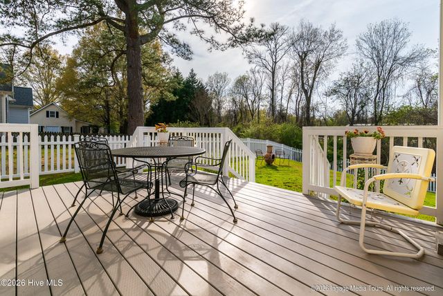 200 Olde Colony Drive, Edenton, NC 27932