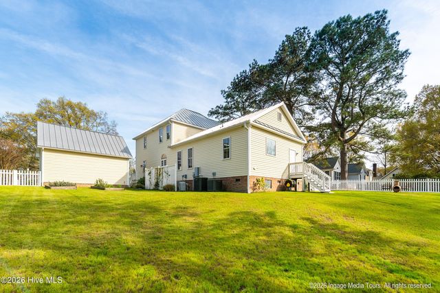 200 Olde Colony Drive, Edenton, NC 27932