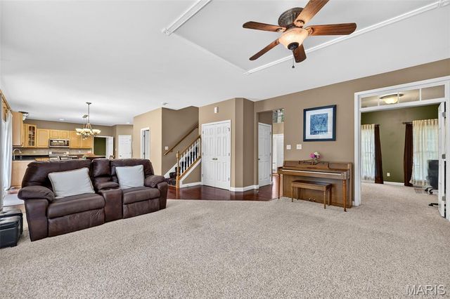 704 Knollshire Way Court, Dardenne Prairie, MO 63368