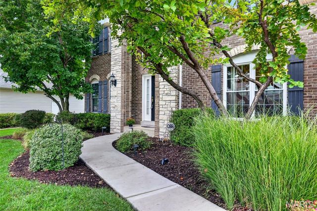 704 Knollshire Way Court, Dardenne Prairie, MO 63368