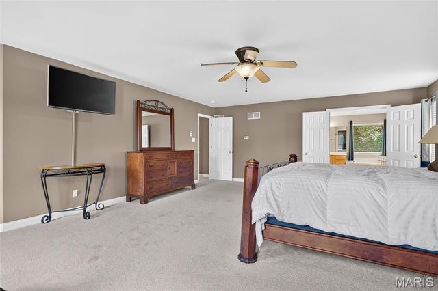 704 Knollshire Way Court, Dardenne Prairie, MO 63368