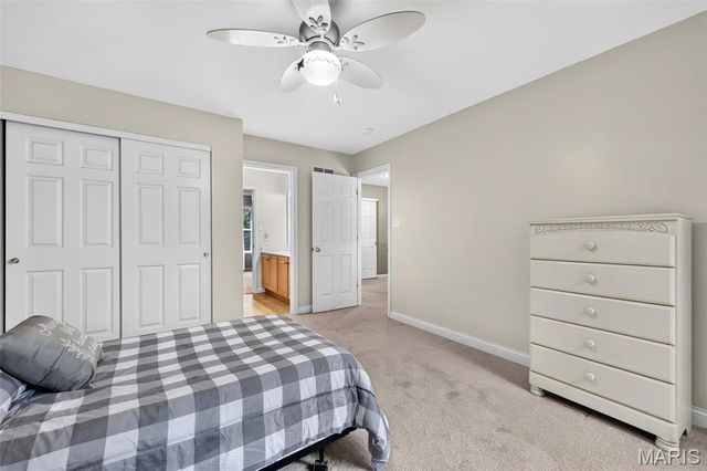 704 Knollshire Way Court, Dardenne Prairie, MO 63368