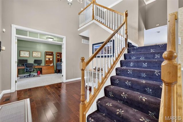 704 Knollshire Way Court, Dardenne Prairie, MO 63368