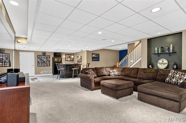 704 Knollshire Way Court, Dardenne Prairie, MO 63368