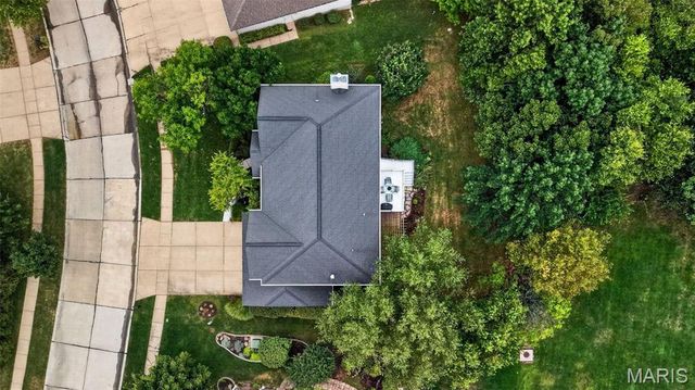 704 Knollshire Way Court, Dardenne Prairie, MO 63368