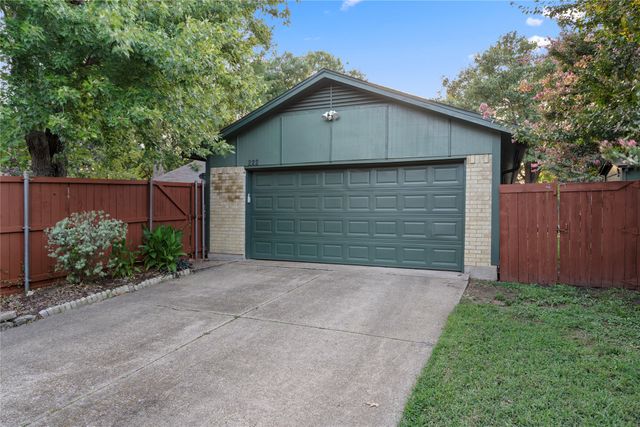 222 Elmwood Drive, Garland, TX 75043