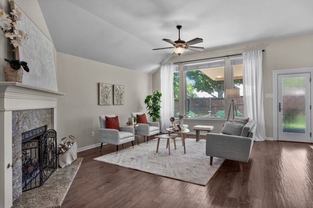 225 Red Bluff Drive, Hickory Creek, TX 75065