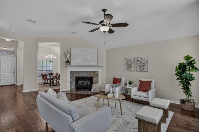 225 Red Bluff Drive, Hickory Creek, TX 75065
