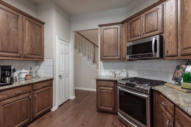 225 Red Bluff Drive, Hickory Creek, TX 75065