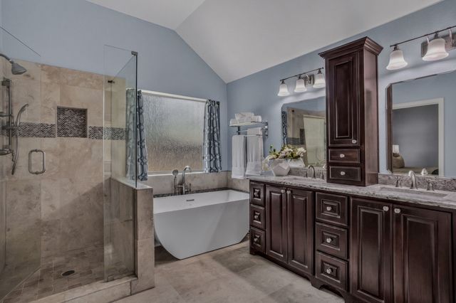 225 Red Bluff Drive, Hickory Creek, TX 75065