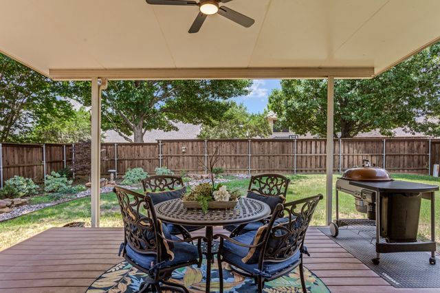 225 Red Bluff Drive, Hickory Creek, TX 75065