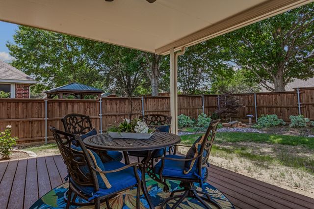 225 Red Bluff Drive, Hickory Creek, TX 75065