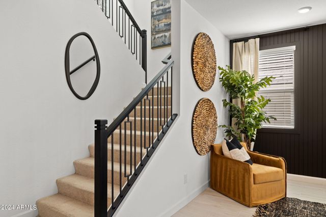 27401 N 69TH Lane, Peoria, AZ 85383