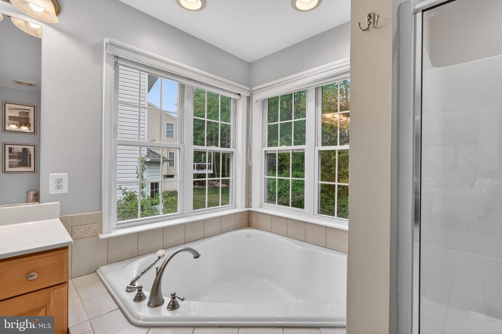 Image 18 of property listing at 1315 HIDDEN BROOK CT, Abingdon, MD 21009