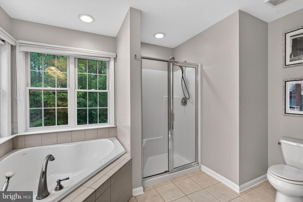 Image 20 of property listing at 1315 HIDDEN BROOK CT, Abingdon, MD 21009