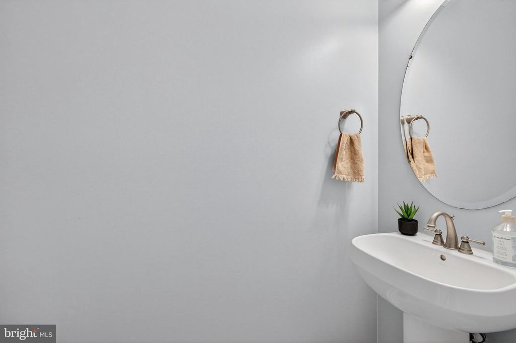 Image 29 of property listing at 1315 HIDDEN BROOK CT, Abingdon, MD 21009