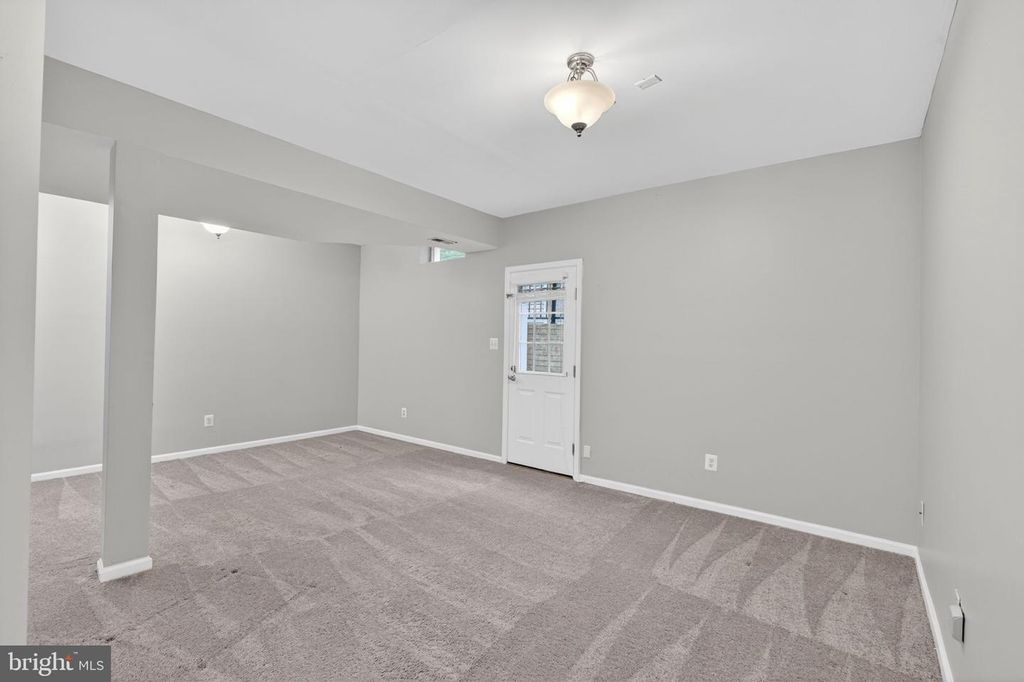 Image 30 of property listing at 1315 HIDDEN BROOK CT, Abingdon, MD 21009