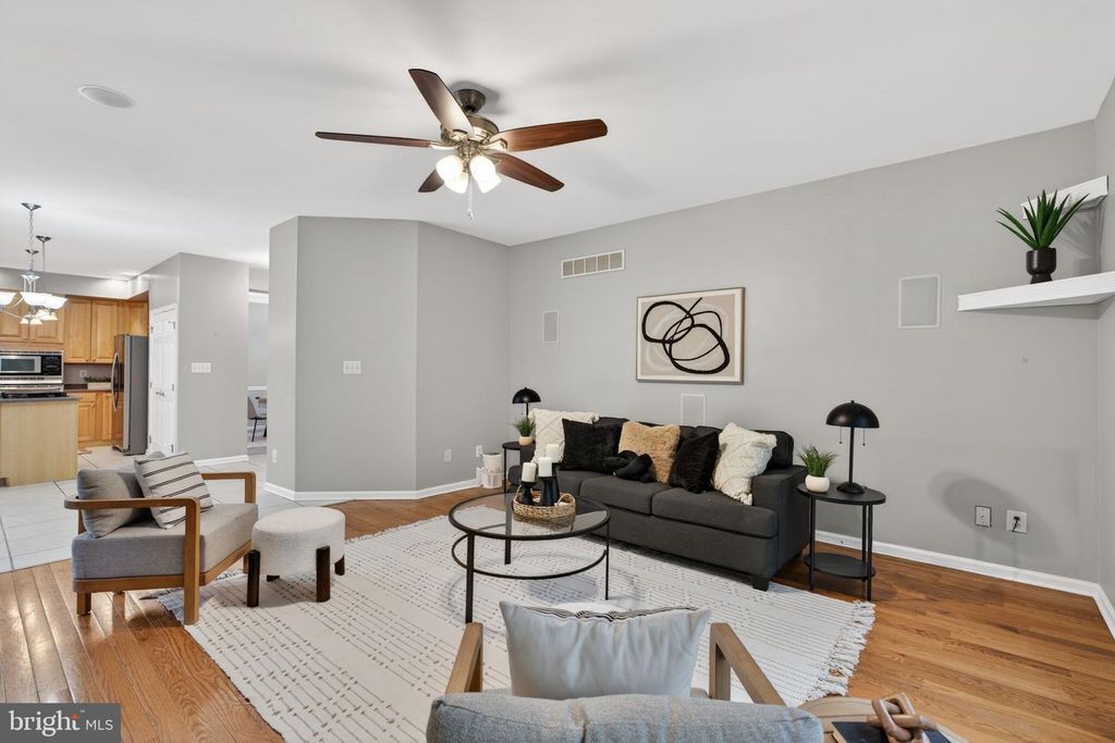 Image 9 of property listing at 1315 HIDDEN BROOK CT, Abingdon, MD 21009