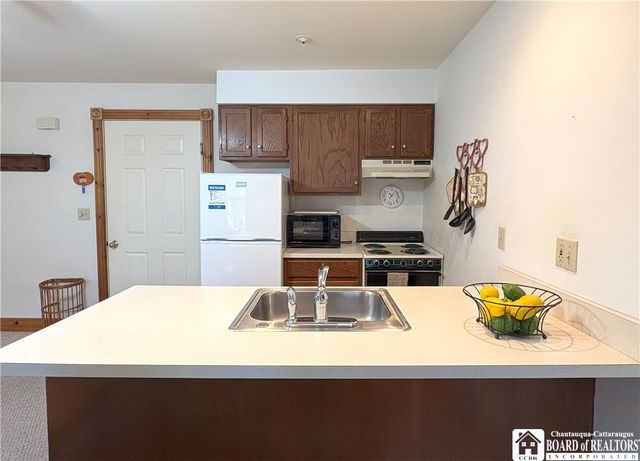 15 Root Avenue, Chautauqua, NY 14722