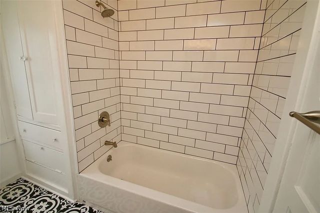 19151 Pasnow Avenue, Euclid, OH 44119