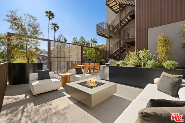 1264 N Harper Avenue PH 1, West Hollywood, CA 90046