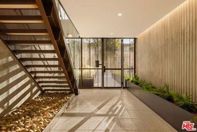 1264 N Harper Avenue PH 1, West Hollywood, CA 90046