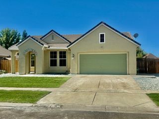 1196 Broken Spur Way, Plumas Lake, CA 95961